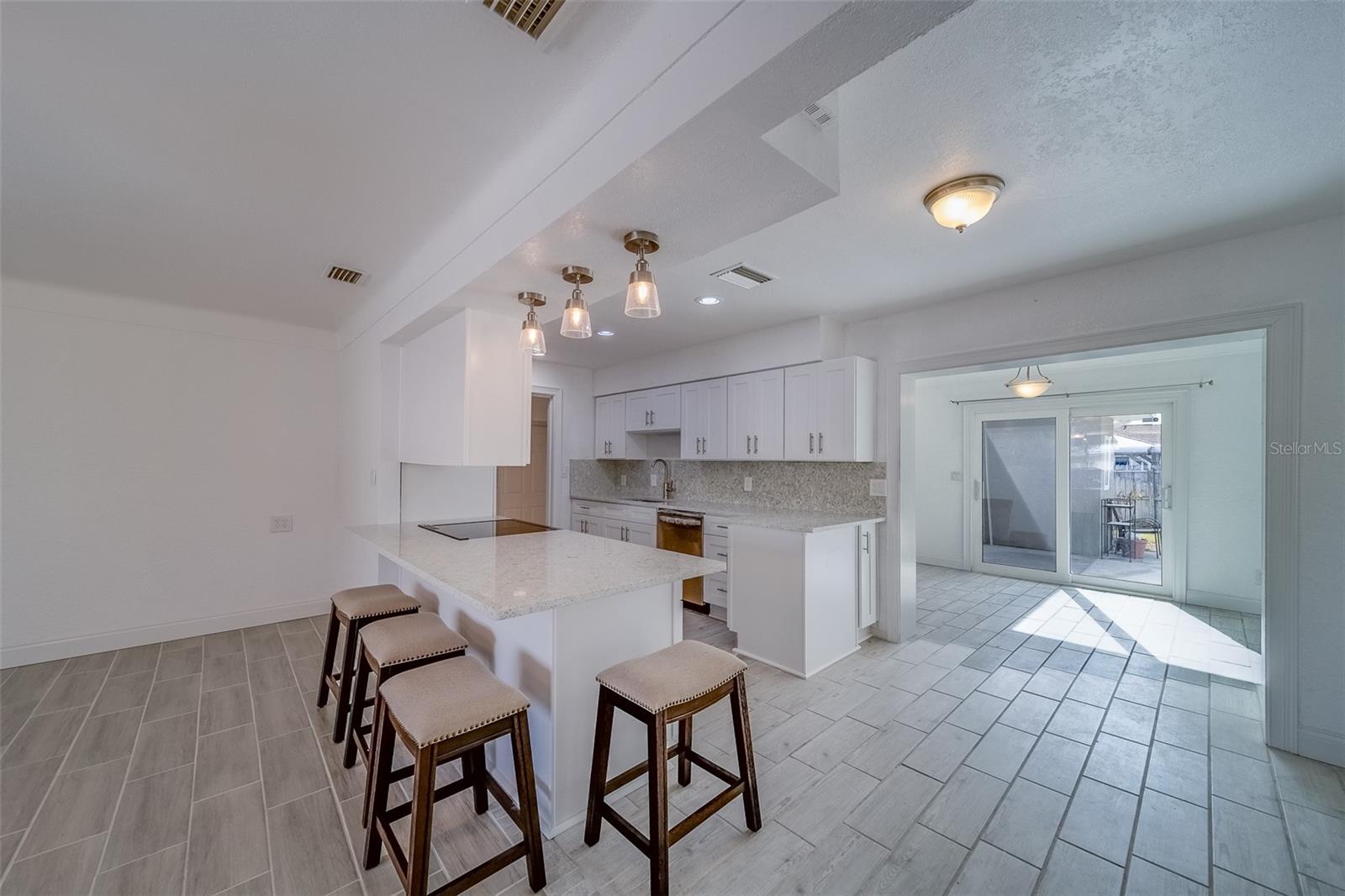 460 82ND AVE, ST PETE BEACH, FL, 33706