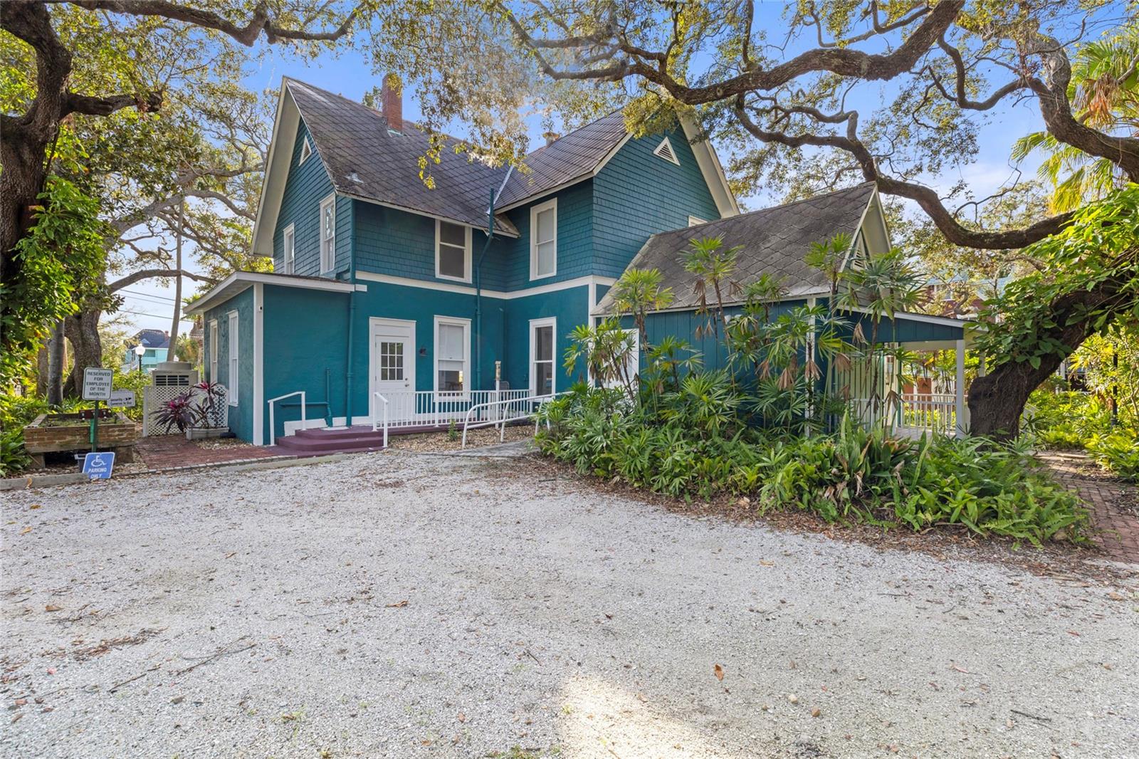 26 W ORANGE ST, TARPON SPRINGS, FL, 34689