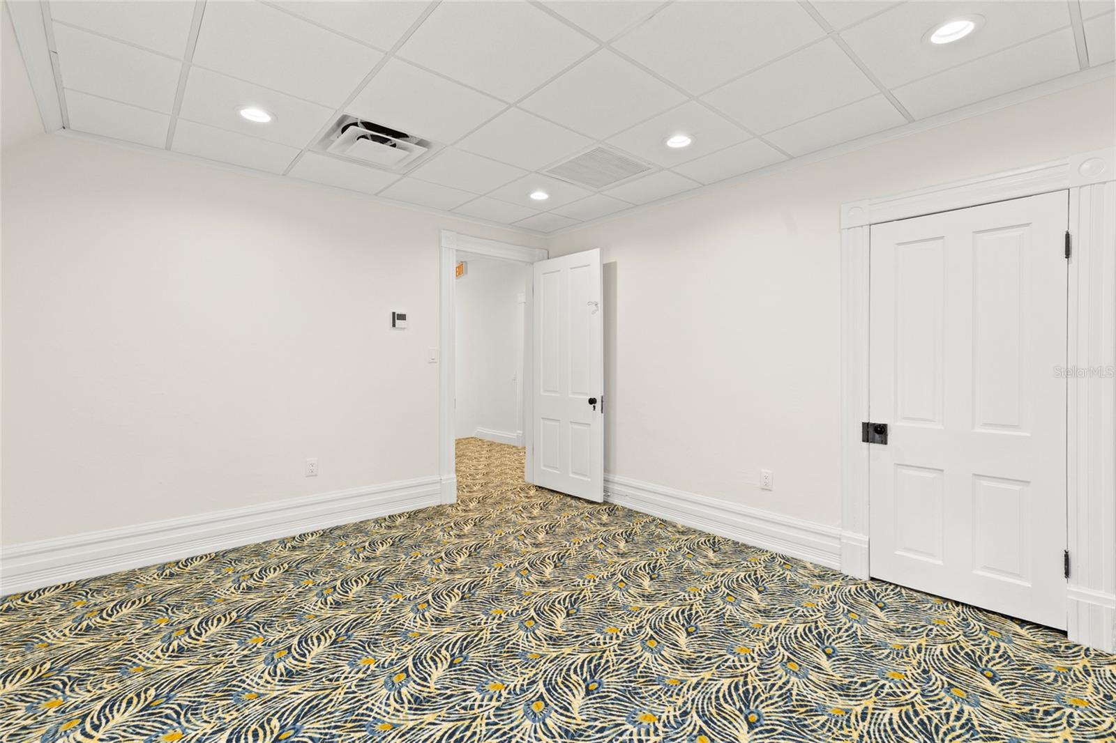 26 W ORANGE ST, TARPON SPRINGS, FL, 34689