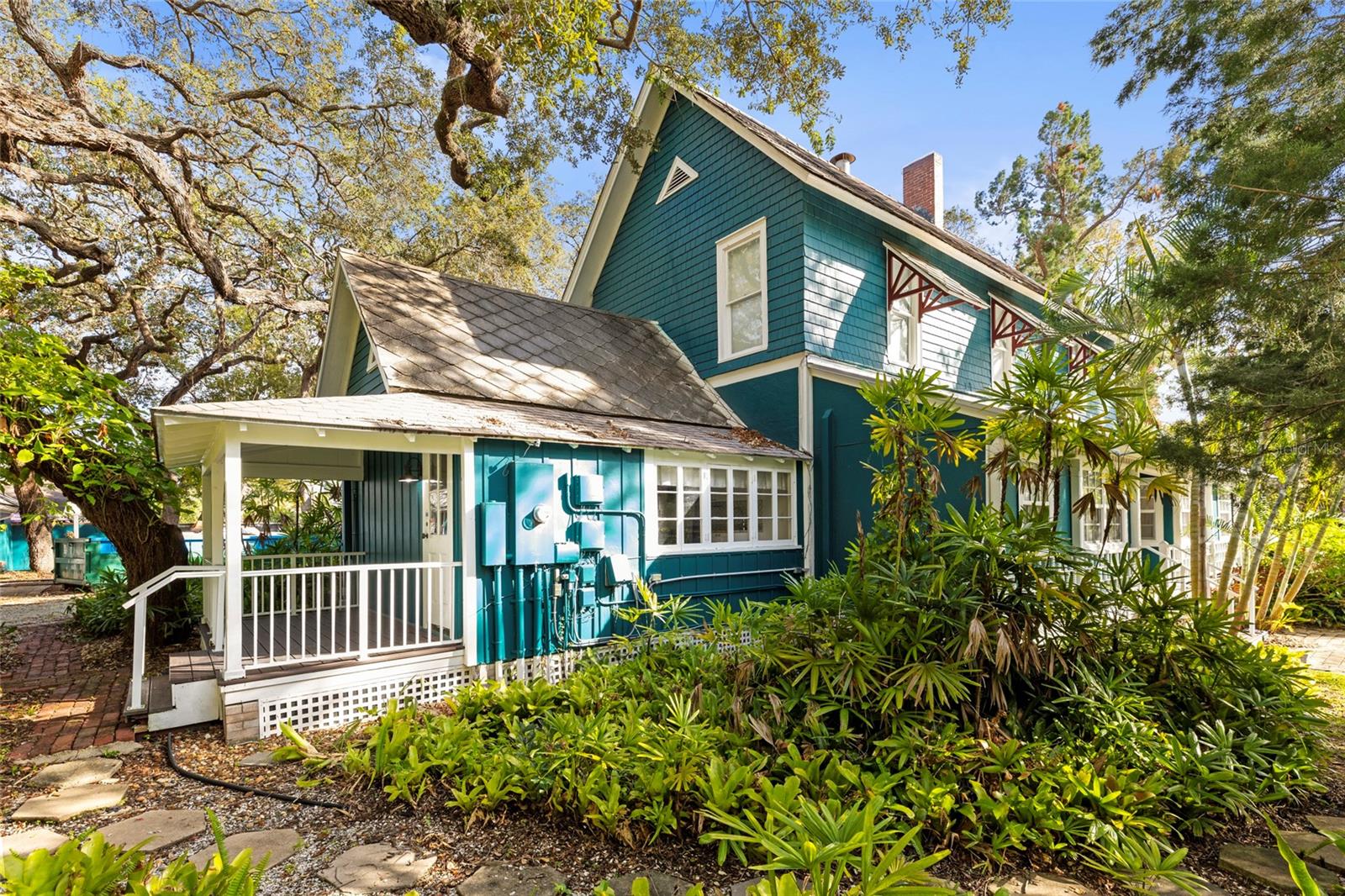 26 W ORANGE ST, TARPON SPRINGS, FL, 34689