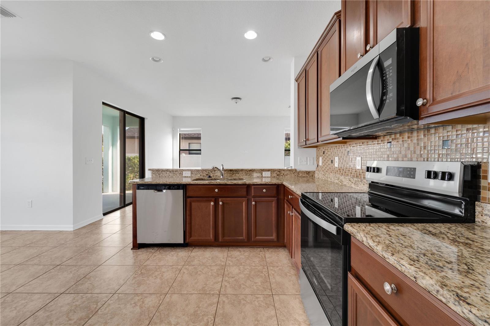 7108 HARVEST GLEN LN, RIVERVIEW, FL, 33578
