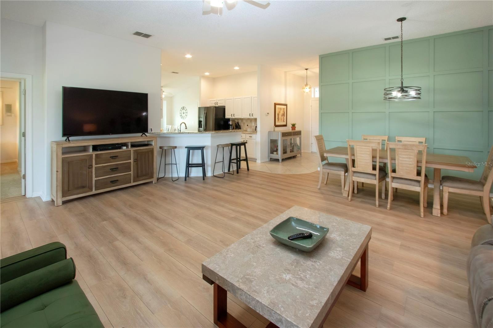 2313 BROOKFIELD GREENS CIR #35, SUN CITY CENTER, FL, 33573
