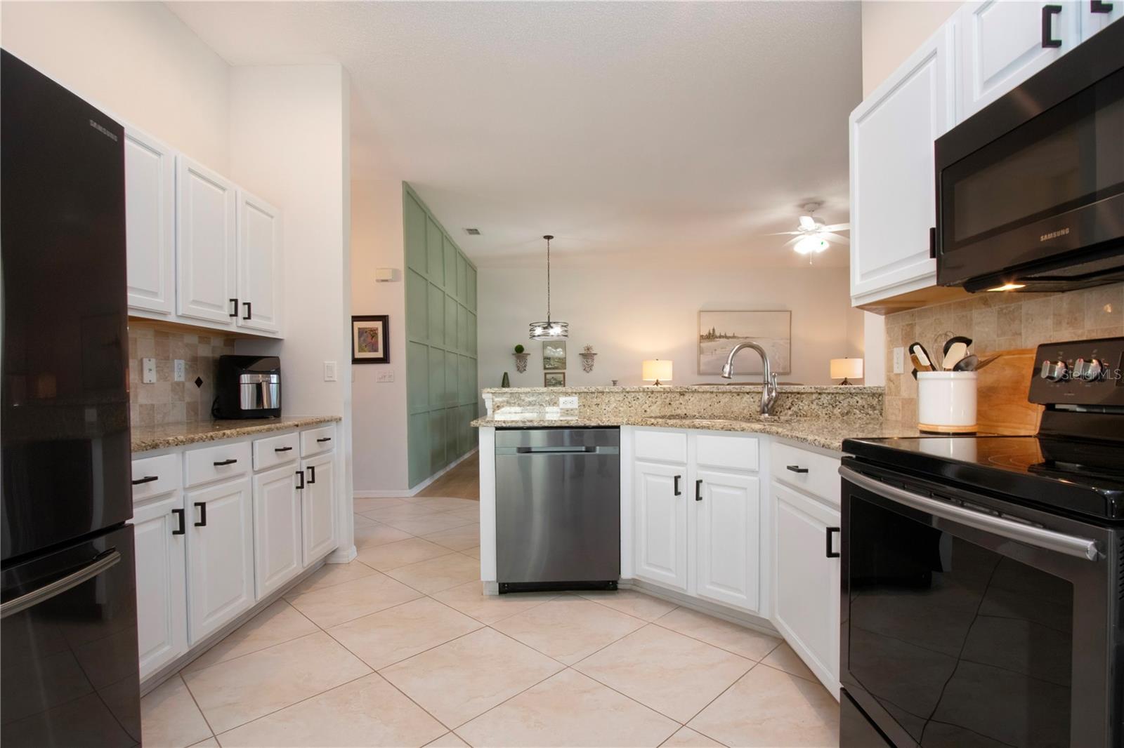2313 BROOKFIELD GREENS CIR #35, SUN CITY CENTER, FL, 33573