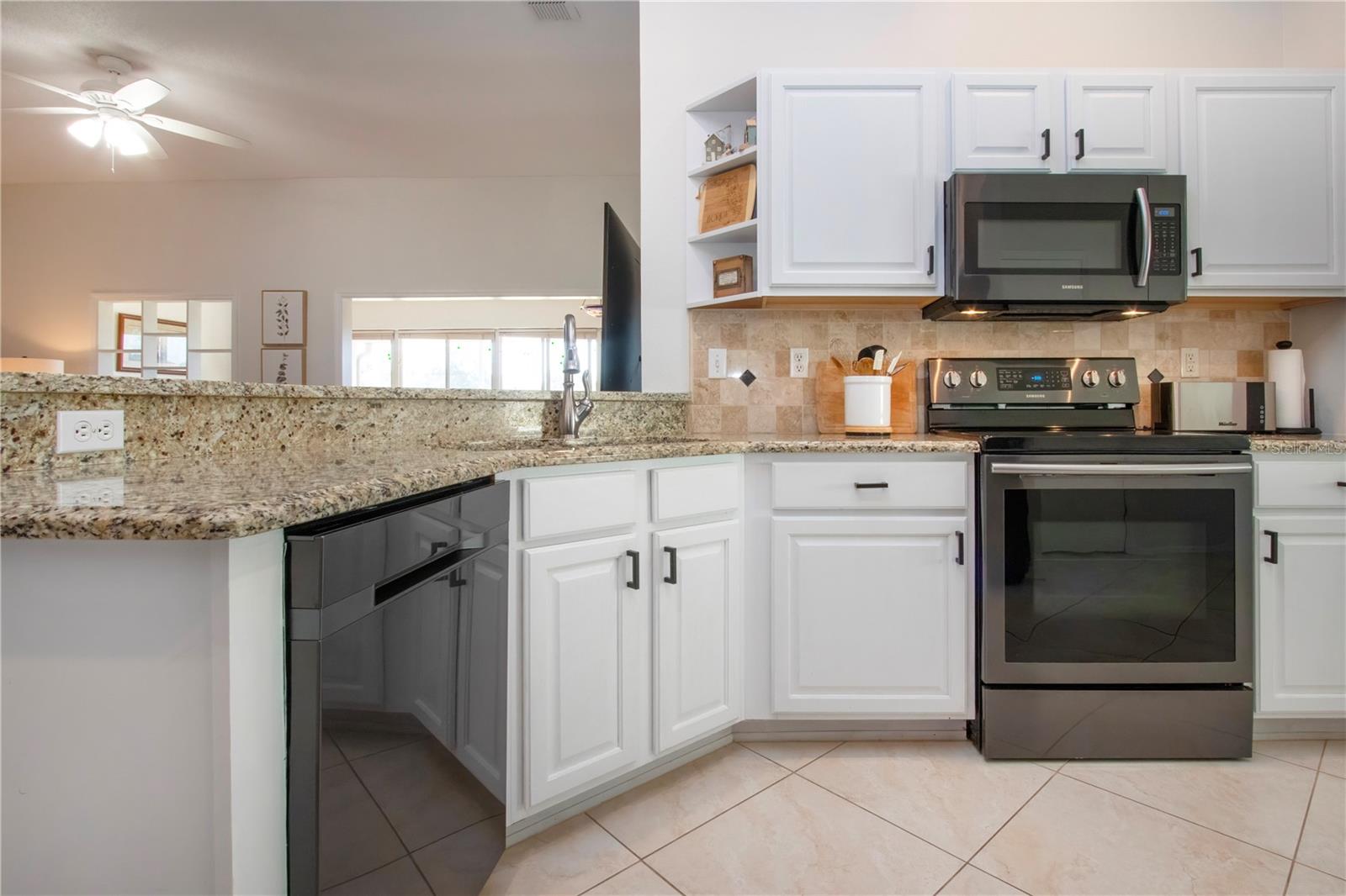 2313 BROOKFIELD GREENS CIR #35, SUN CITY CENTER, FL, 33573