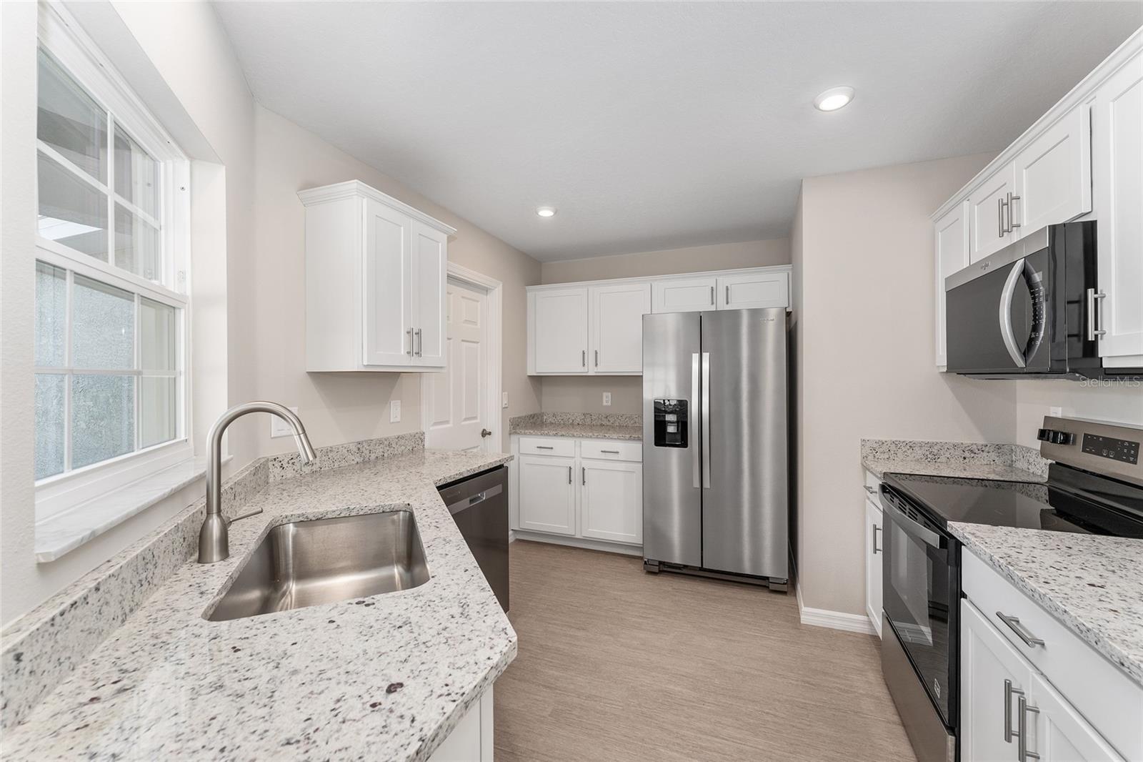 10494 S DREW BRYANT CIR, FLORAL CITY, FL, 34436