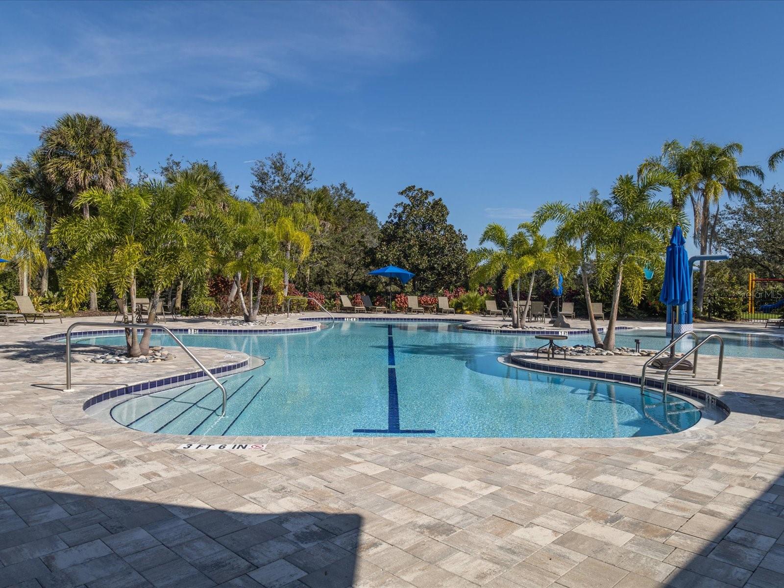 7723 HEYWARD CIR, UNIVERSITY PARK, FL, 34201