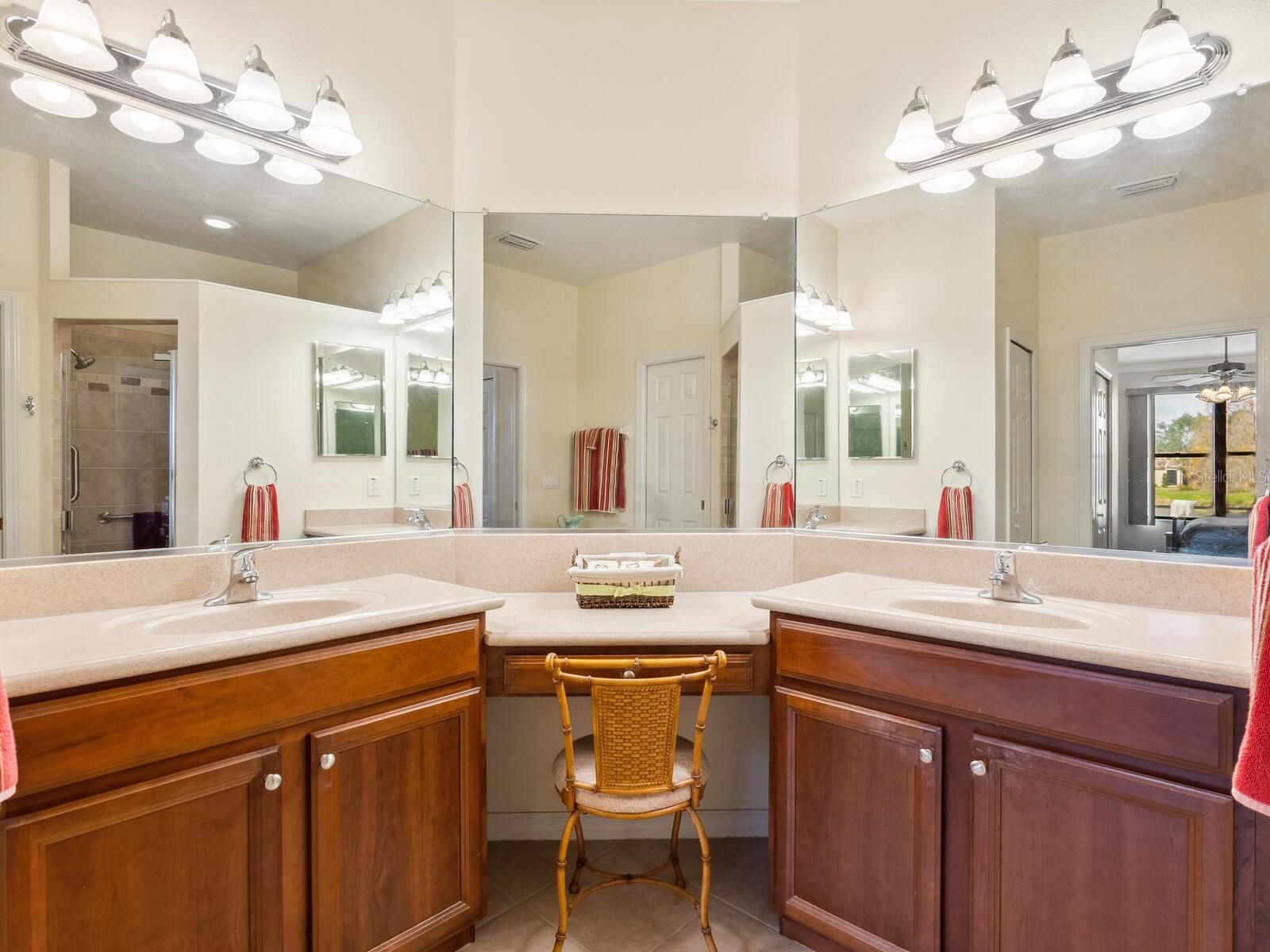 1425 MASENO DR, VENICE, FL, 34292