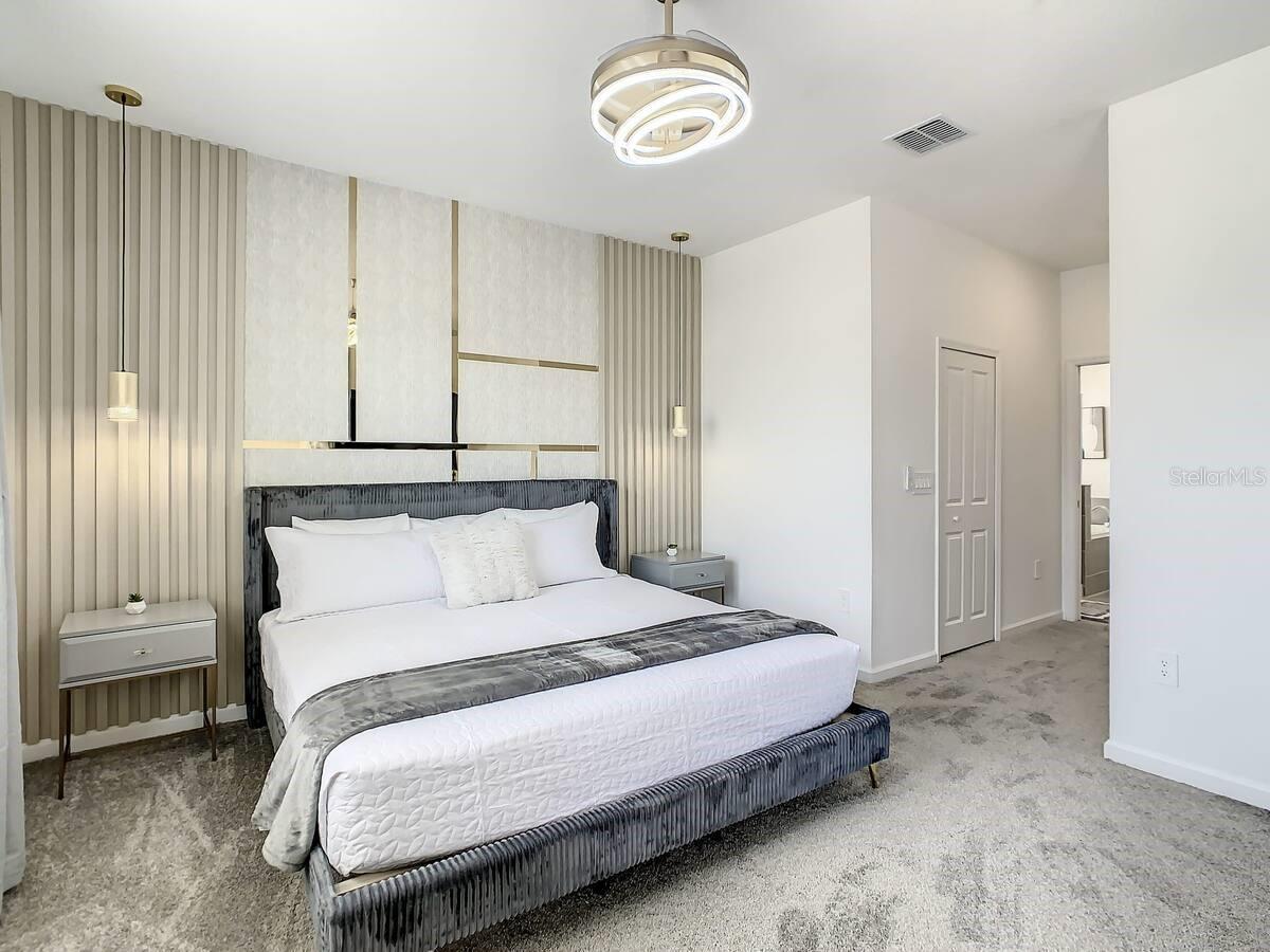 8853 CABOT CLIFFS DR #104, DAVENPORT, FL, 33896