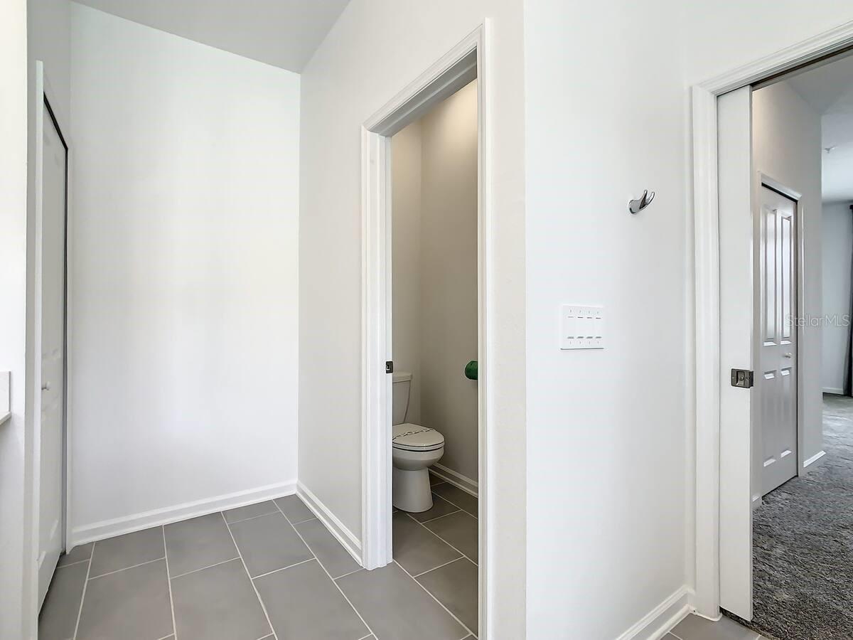 8853 CABOT CLIFFS DR #104, DAVENPORT, FL, 33896