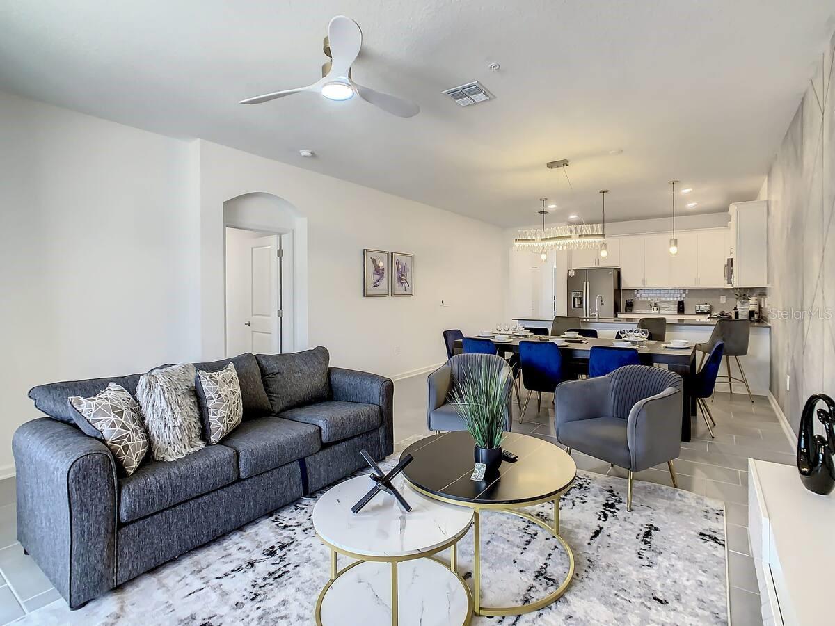 8853 CABOT CLIFFS DR #104, DAVENPORT, FL, 33896