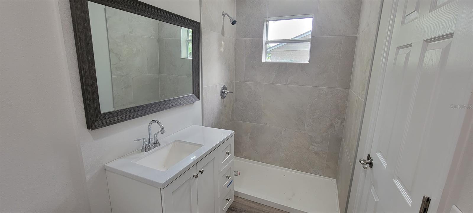 236 E CEDARWOOD CIR, KISSIMMEE, FL, 34743