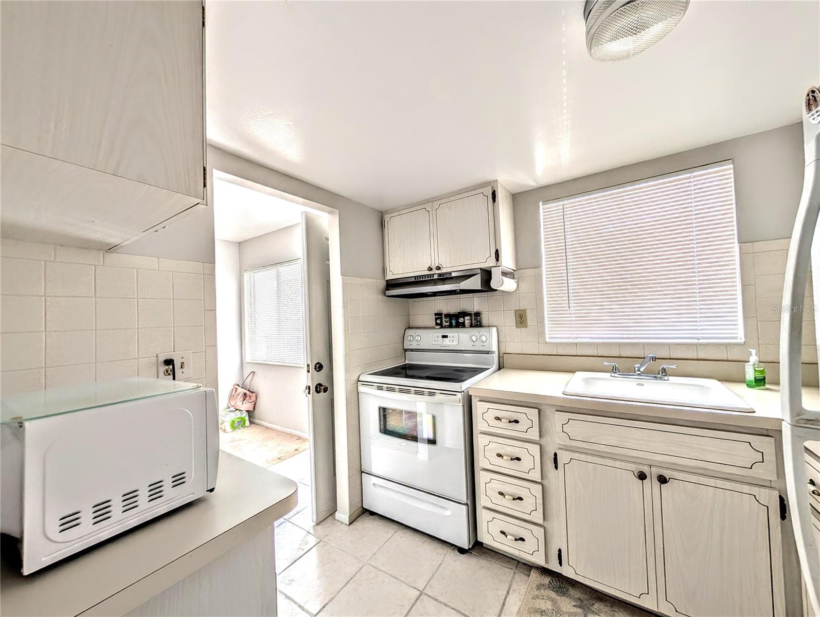 5904 PALM LN #C23, BRADENTON, FL, 34207