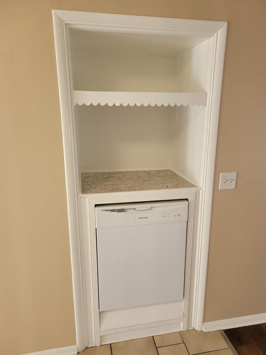 1556 SCOTT ST, CLEARWATER, FL, 33755