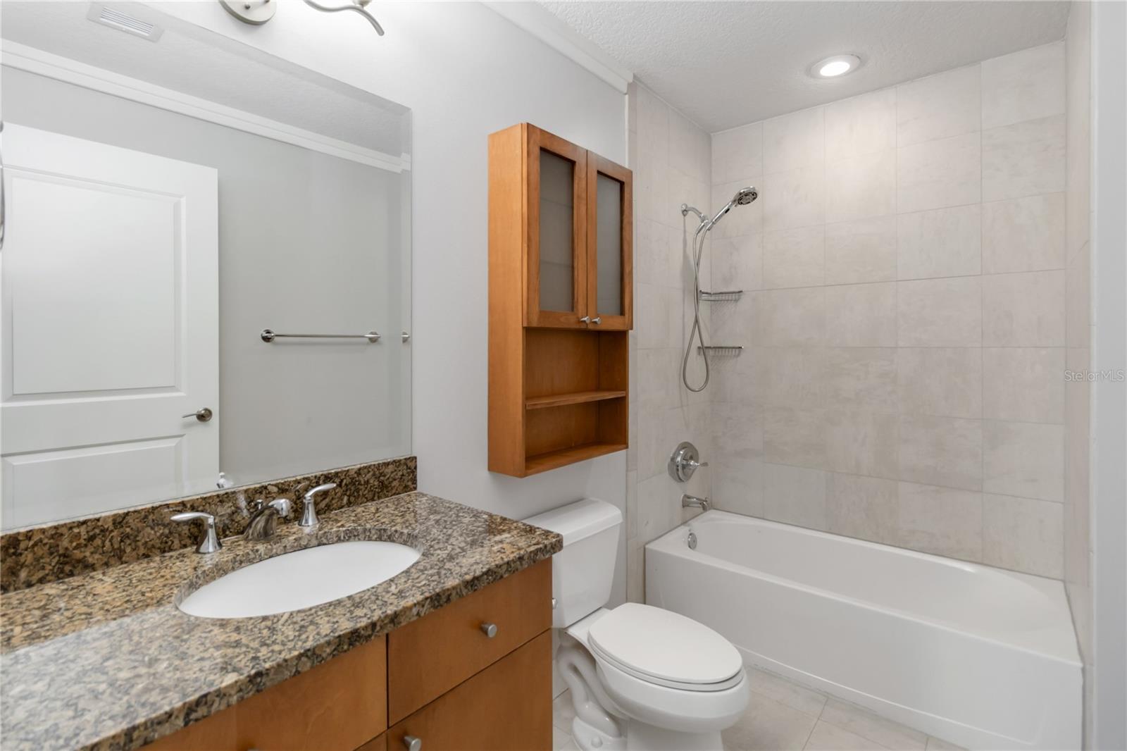 100 S EOLA DR #914, ORLANDO, FL, 32801