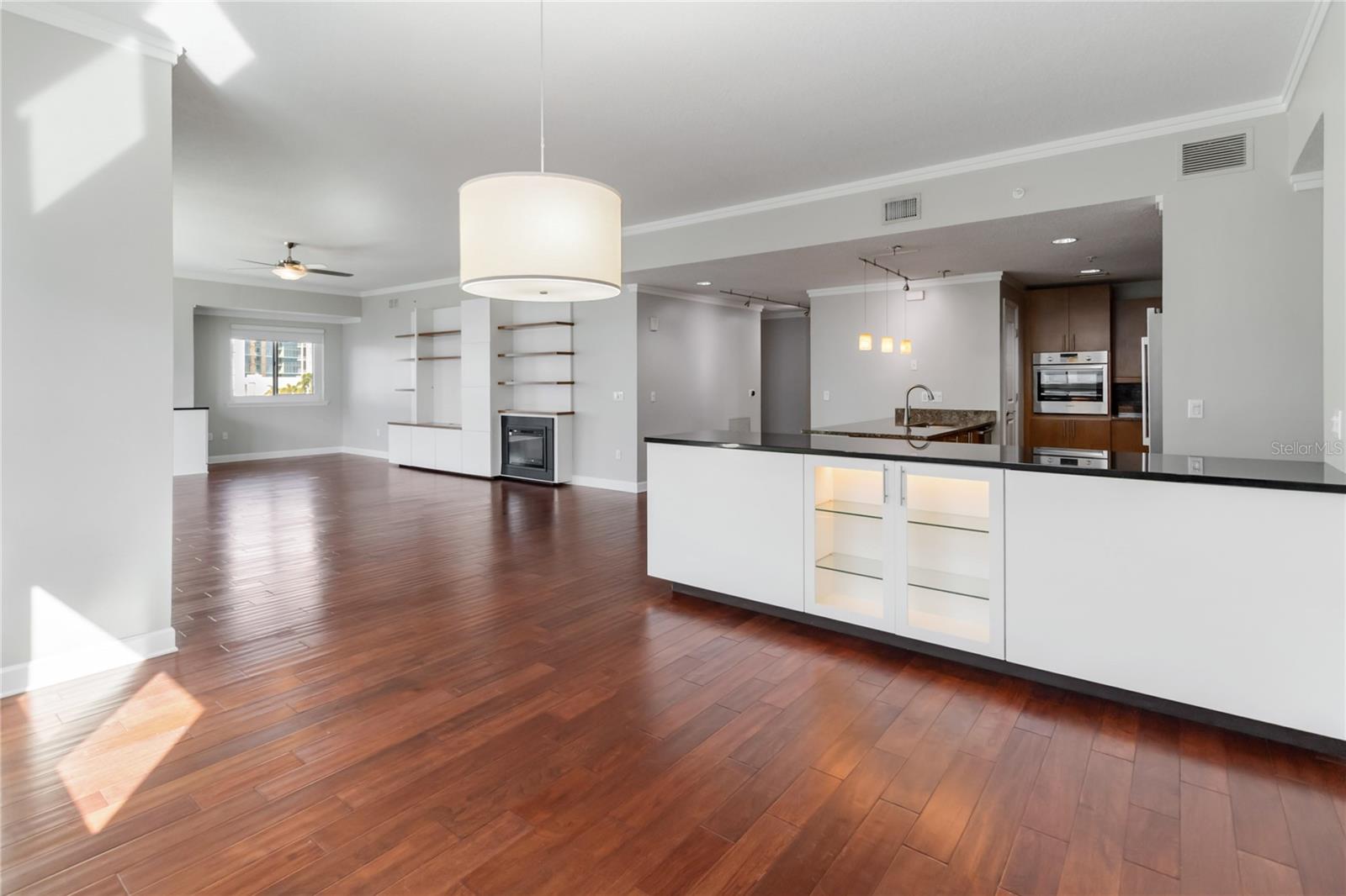 100 S EOLA DR #914, ORLANDO, FL, 32801