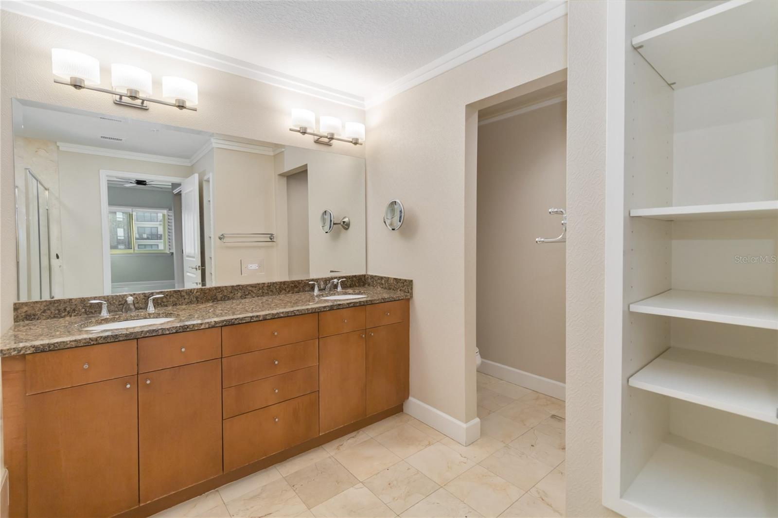 100 S EOLA DR #914, ORLANDO, FL, 32801