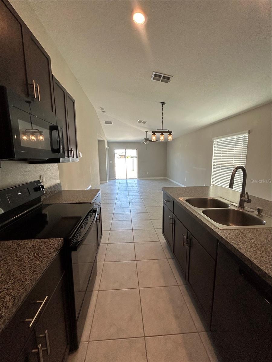 4520 ETERNAL PRINCE DR, SUN CITY CENTER, FL, 33573