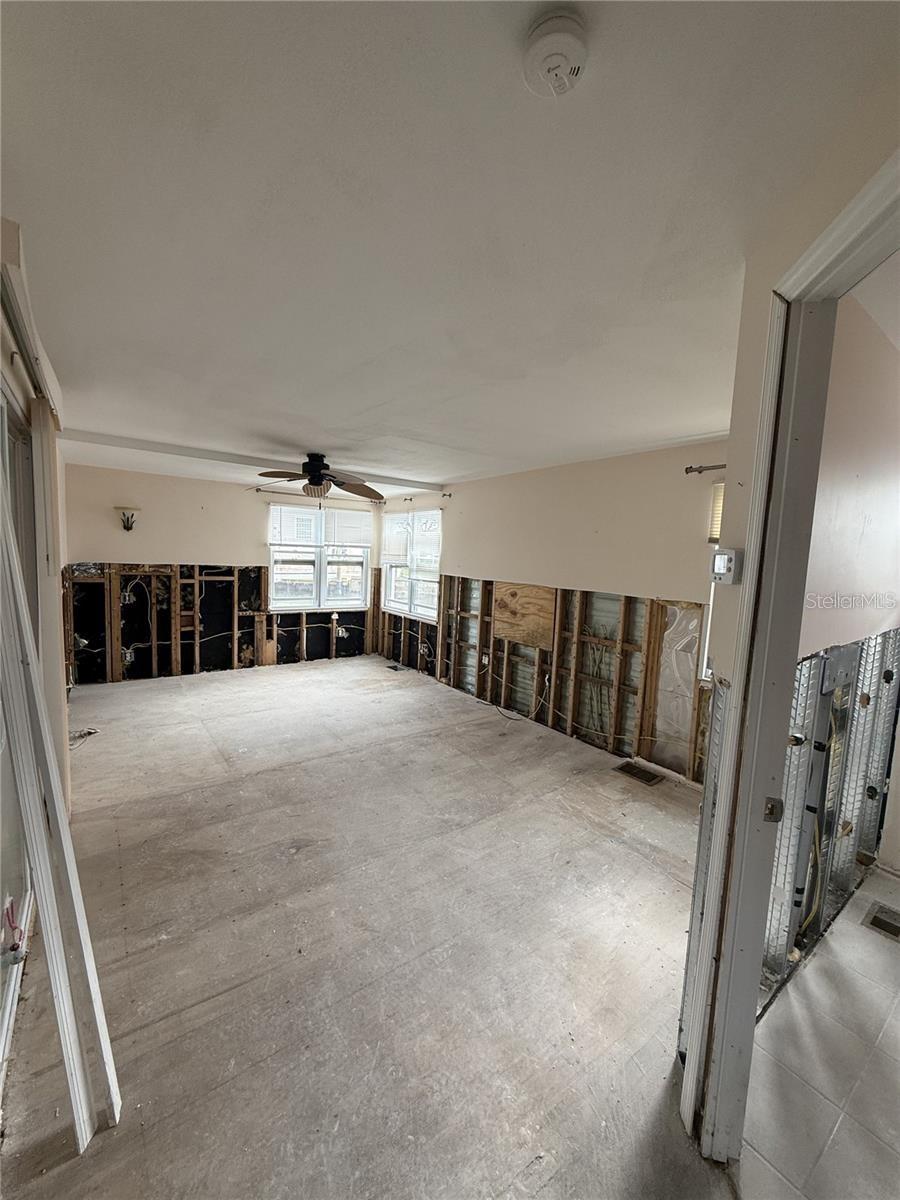 8780 43RD AVE N #131, ST PETERSBURG, FL, 33709