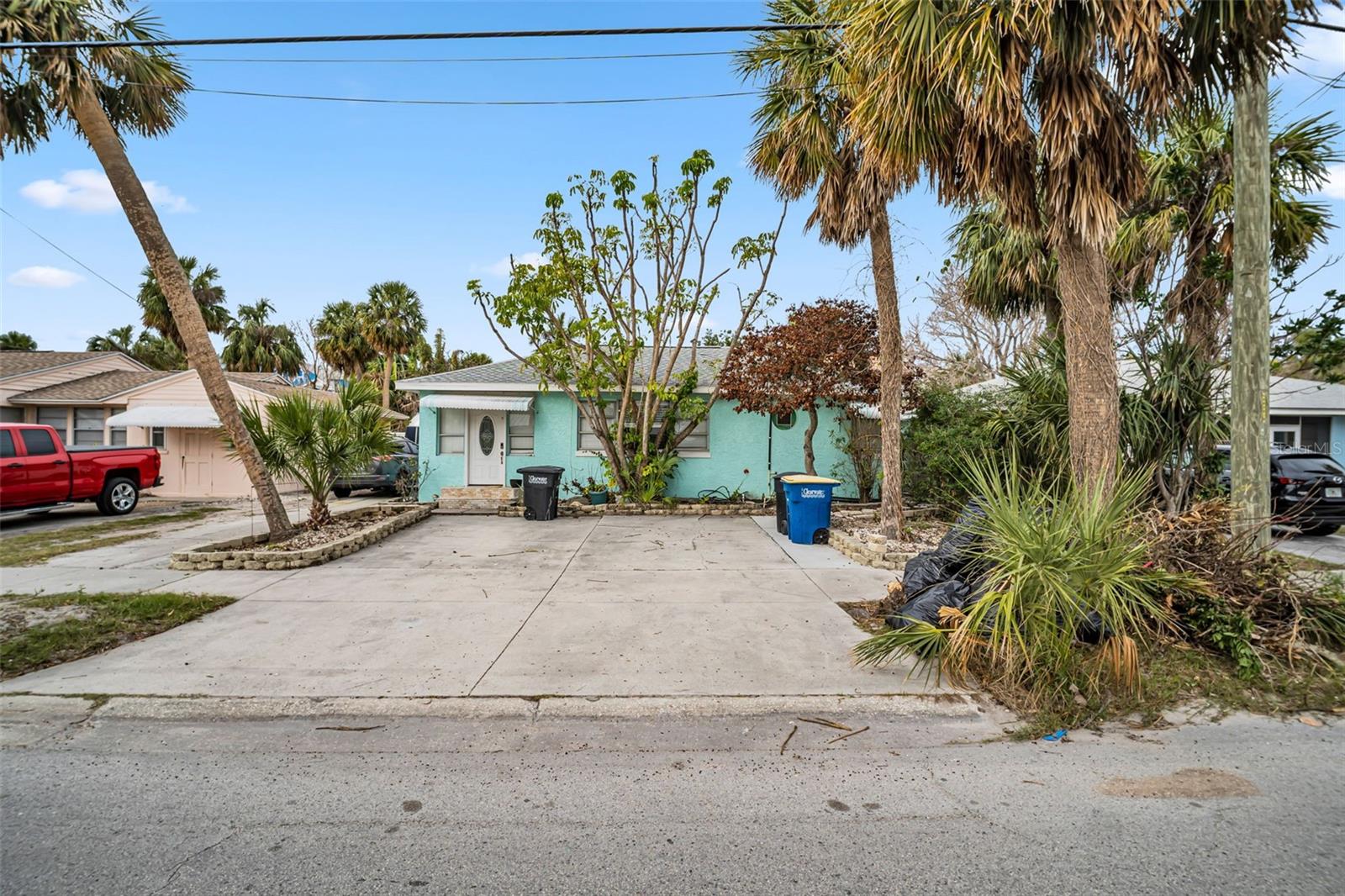 756 MANDALAY AVE, CLEARWATER BEACH, FL, 33767