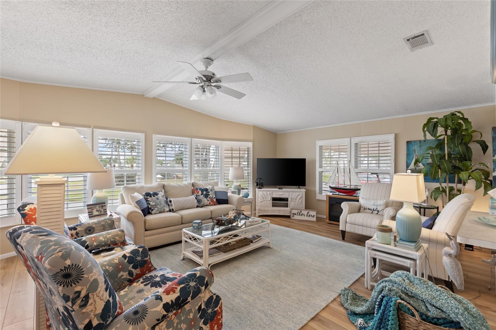 273 AVENUE OF QUEENS, NOKOMIS, FL, 34275