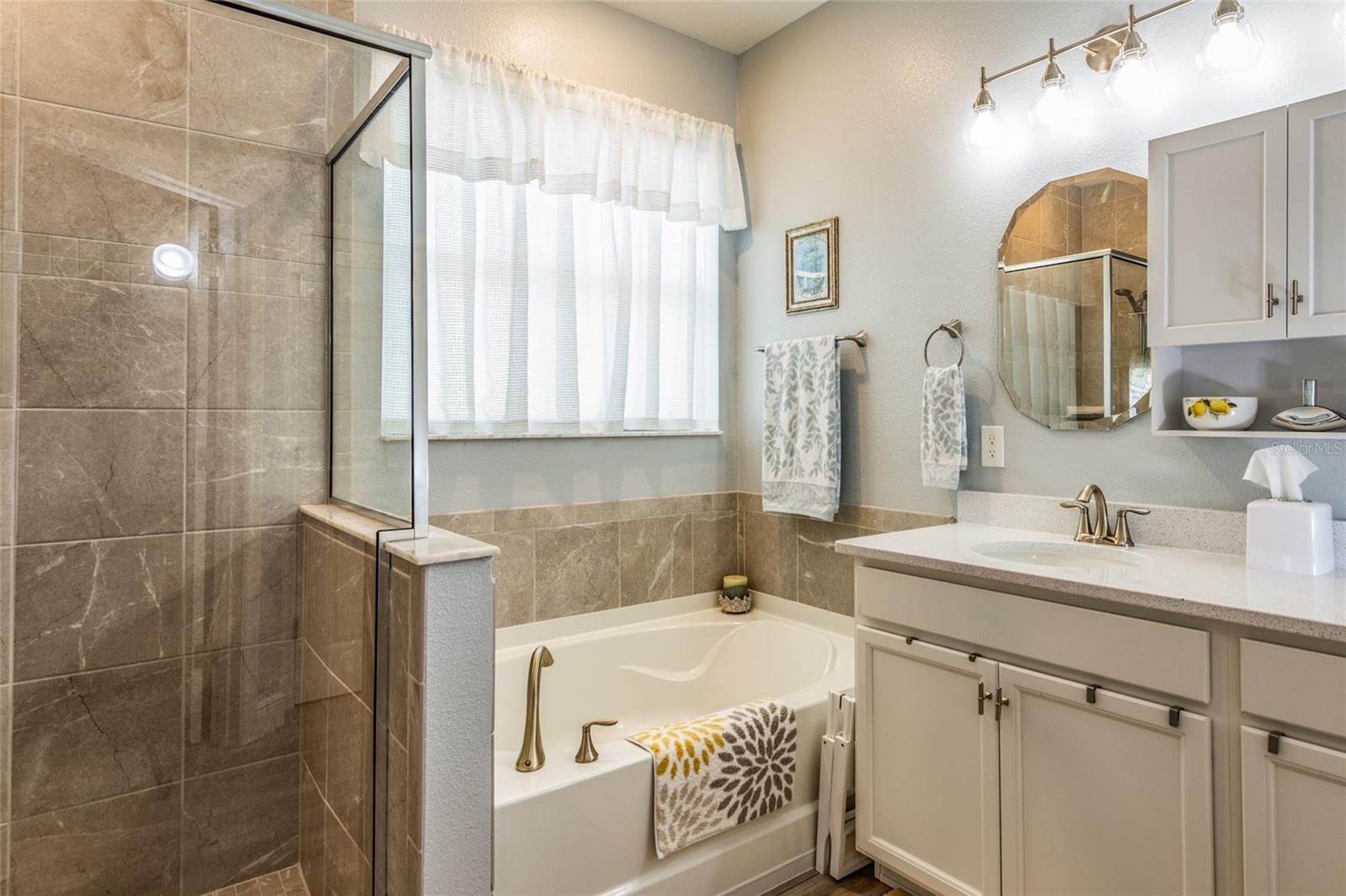 65 OAKLEAF WAY, PALM COAST, FL, 32137