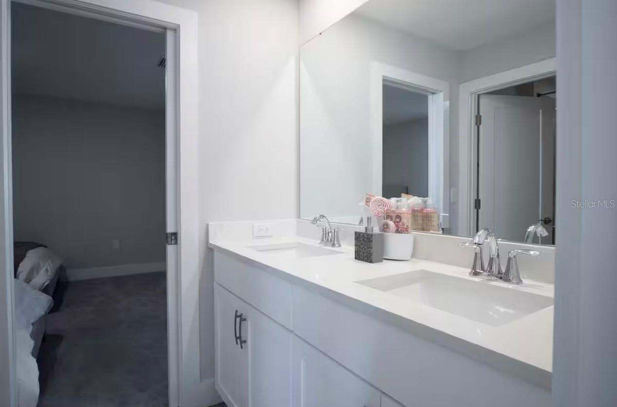 1110 ARISHA DR, KISSIMMEE, FL, 34746