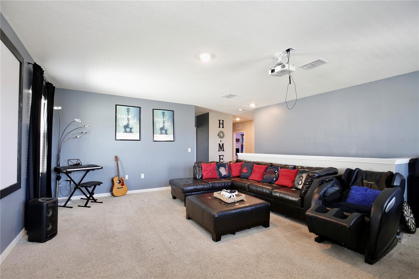 411 LAZIO CIR, DEBARY, FL, 32713