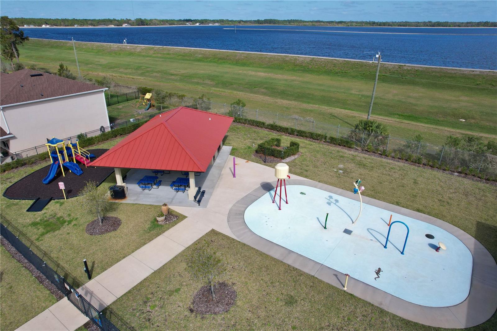 411 LAZIO CIR, DEBARY, FL, 32713