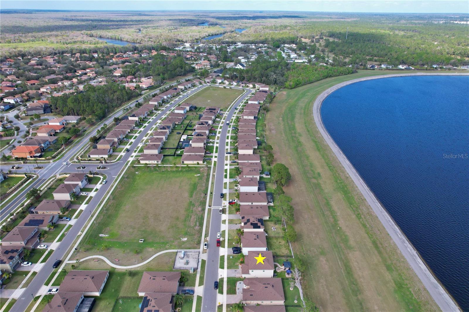 411 LAZIO CIR, DEBARY, FL, 32713