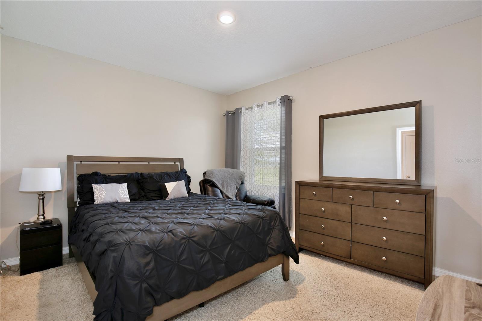 411 LAZIO CIR, DEBARY, FL, 32713