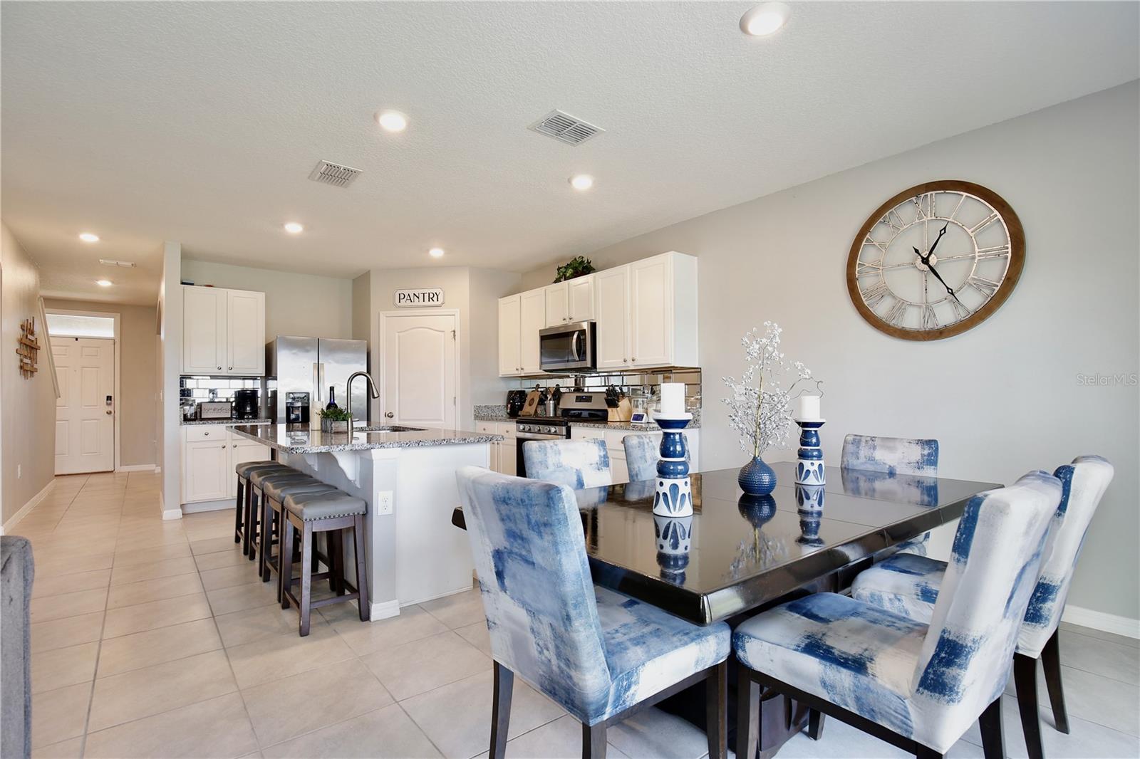 411 LAZIO CIR, DEBARY, FL, 32713