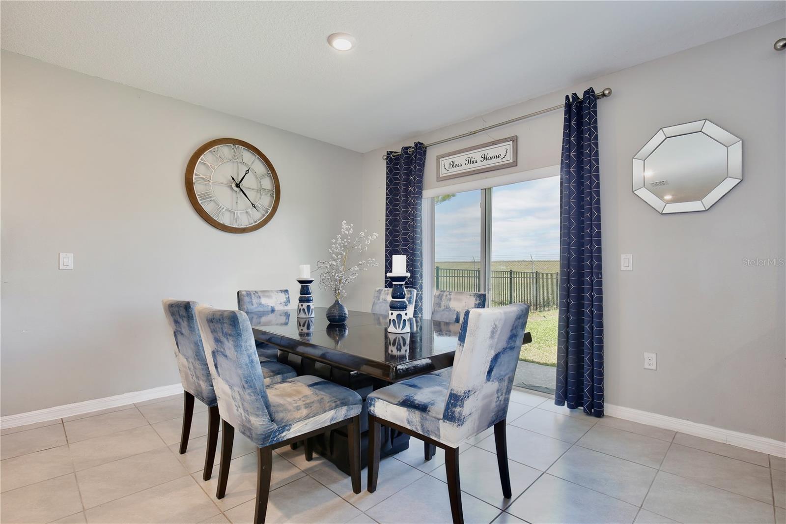 411 LAZIO CIR, DEBARY, FL, 32713