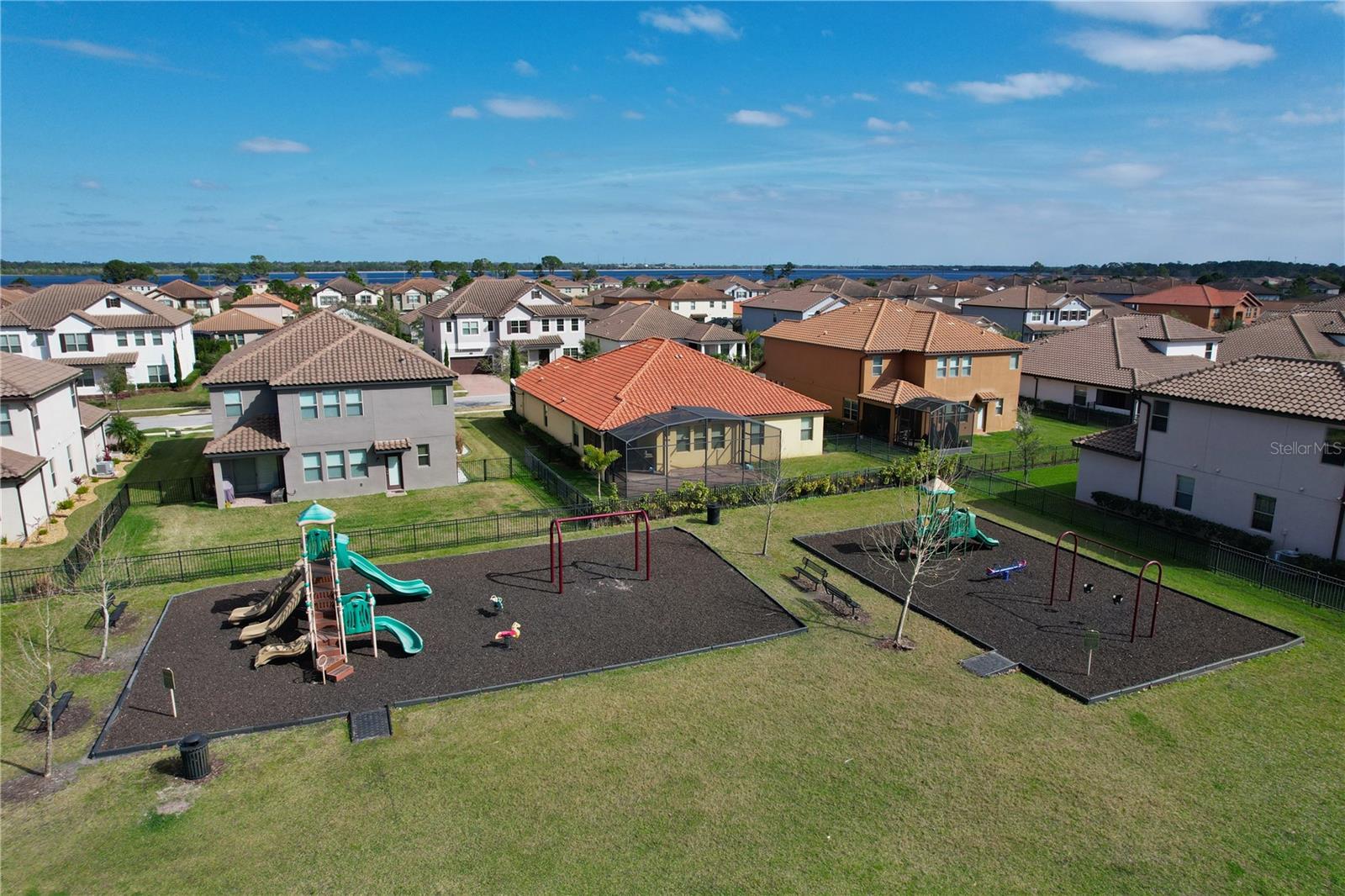 411 LAZIO CIR, DEBARY, FL, 32713