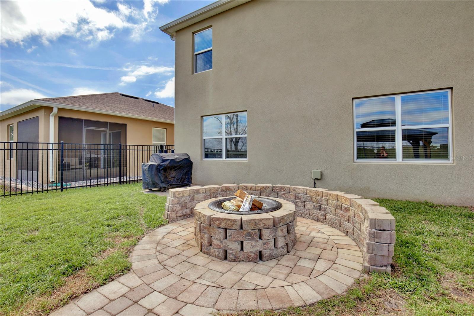 411 LAZIO CIR, DEBARY, FL, 32713