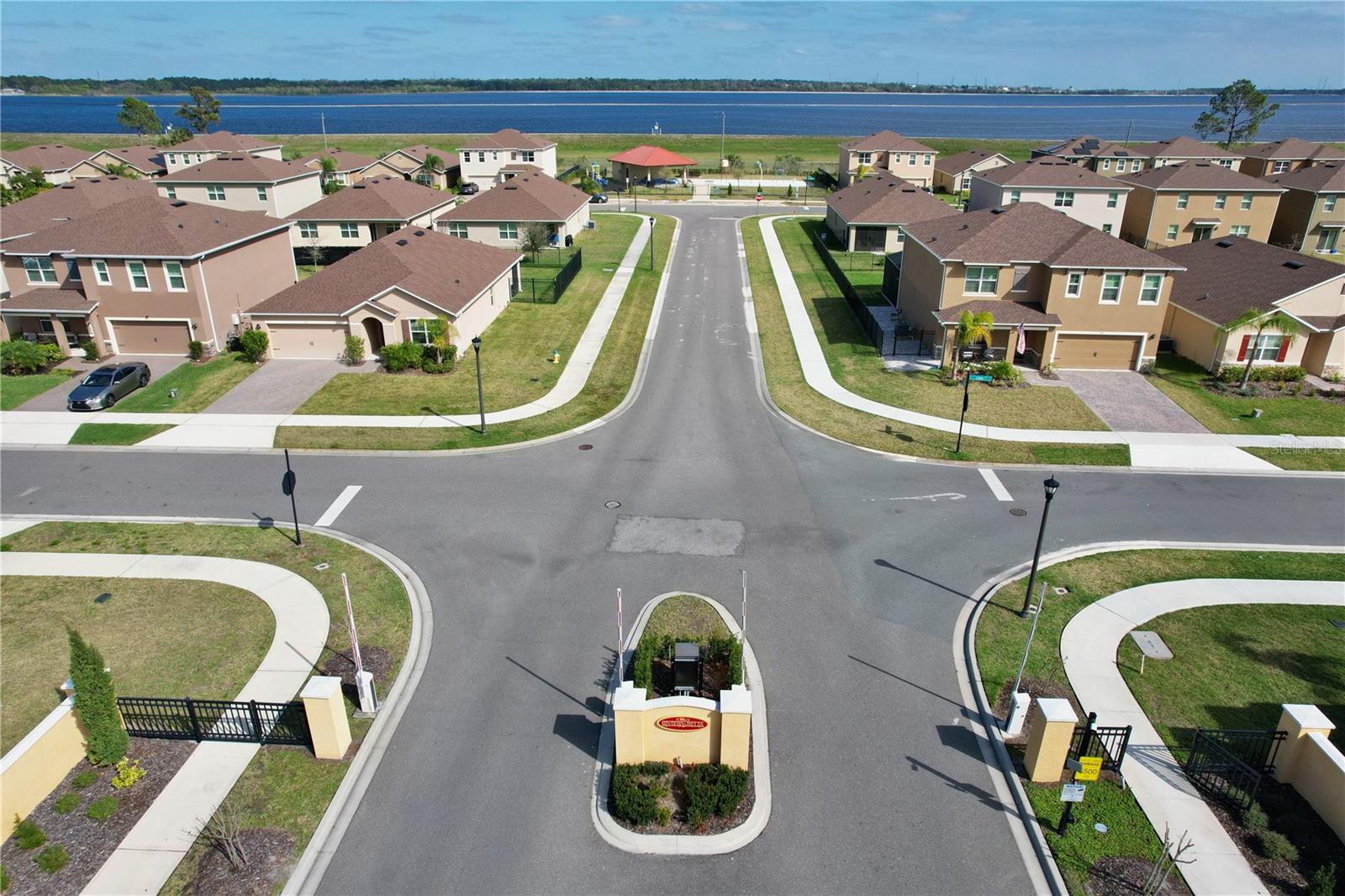 411 LAZIO CIR, DEBARY, FL, 32713