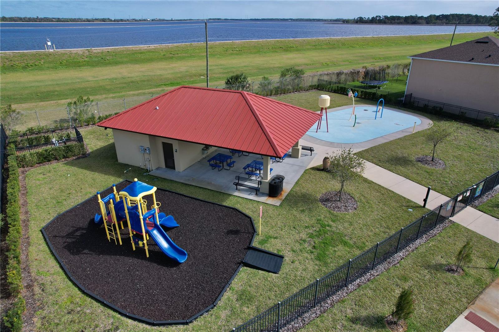 411 LAZIO CIR, DEBARY, FL, 32713