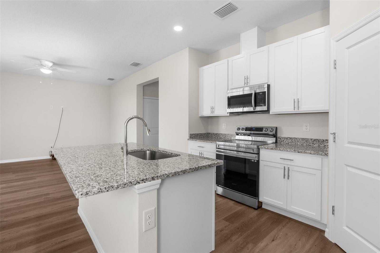 8338 MAYBELLE DR, WEEKI WACHEE, FL, 34613