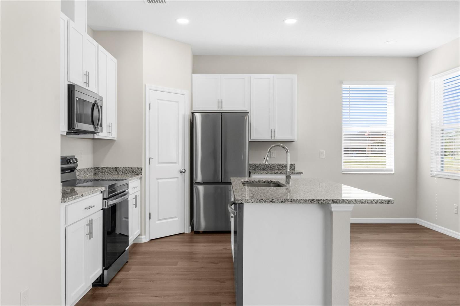 8338 MAYBELLE DR, WEEKI WACHEE, FL, 34613