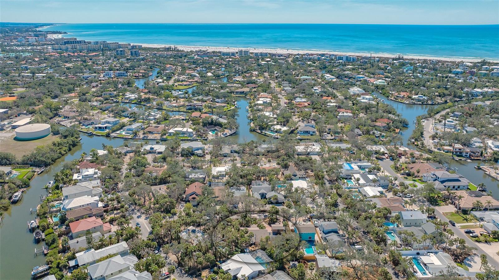 813 PLYMOUTH ST, SARASOTA, FL, 34242