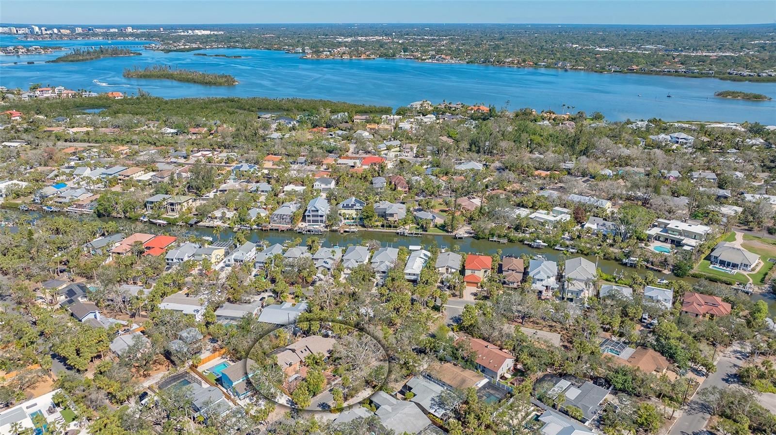 813 PLYMOUTH ST, SARASOTA, FL, 34242