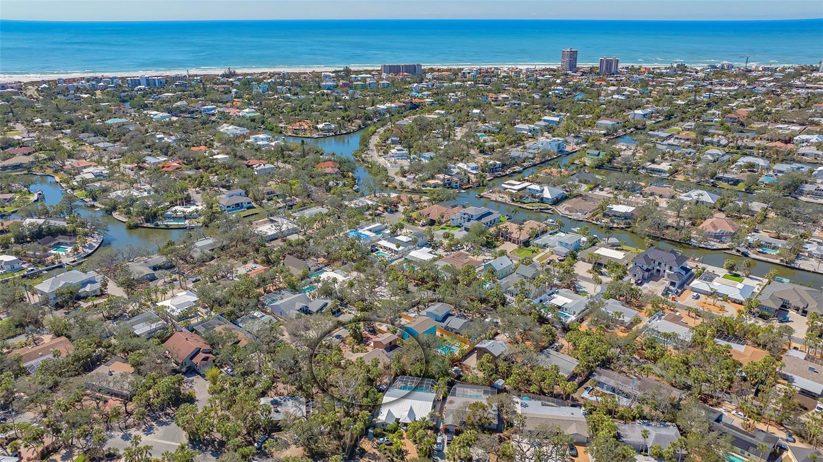 813 PLYMOUTH ST, SARASOTA, FL, 34242