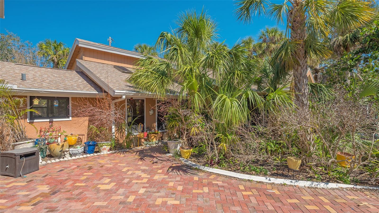 813 PLYMOUTH ST, SARASOTA, FL, 34242