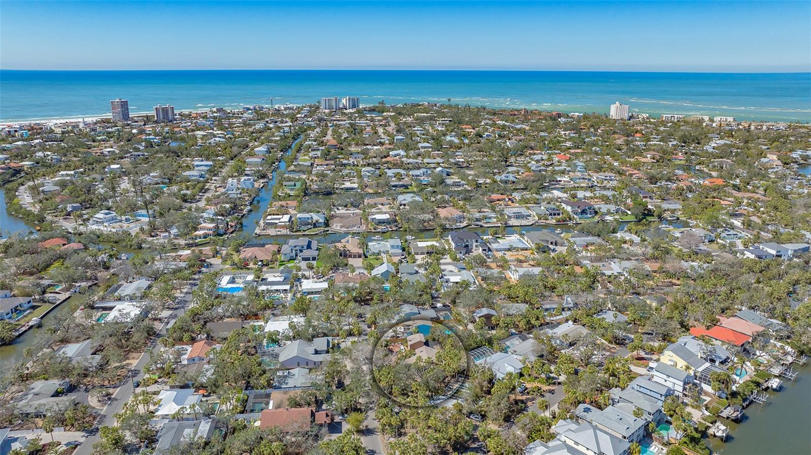 813 PLYMOUTH ST, SARASOTA, FL, 34242