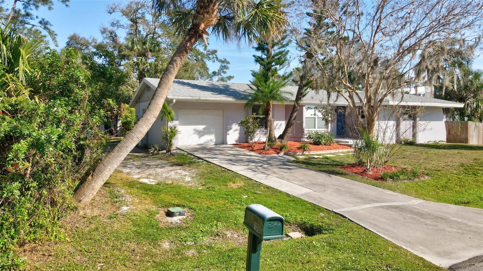 1052 ARCHER ST, PORT CHARLOTTE, FL, 33952