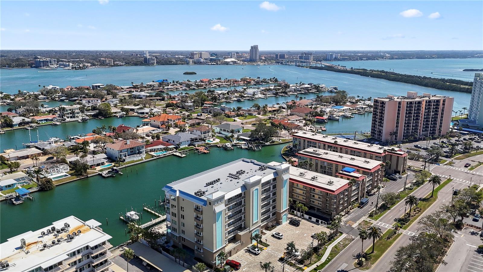 125 ISLAND WAY #402, CLEARWATER BEACH, FL, 33767