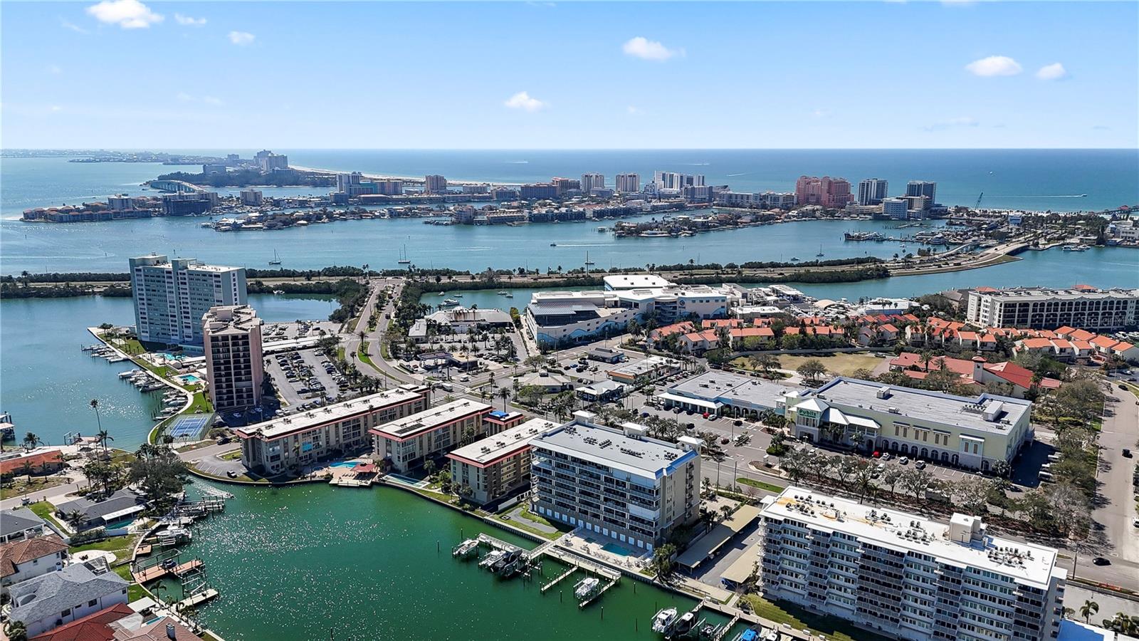 125 ISLAND WAY #402, CLEARWATER BEACH, FL, 33767
