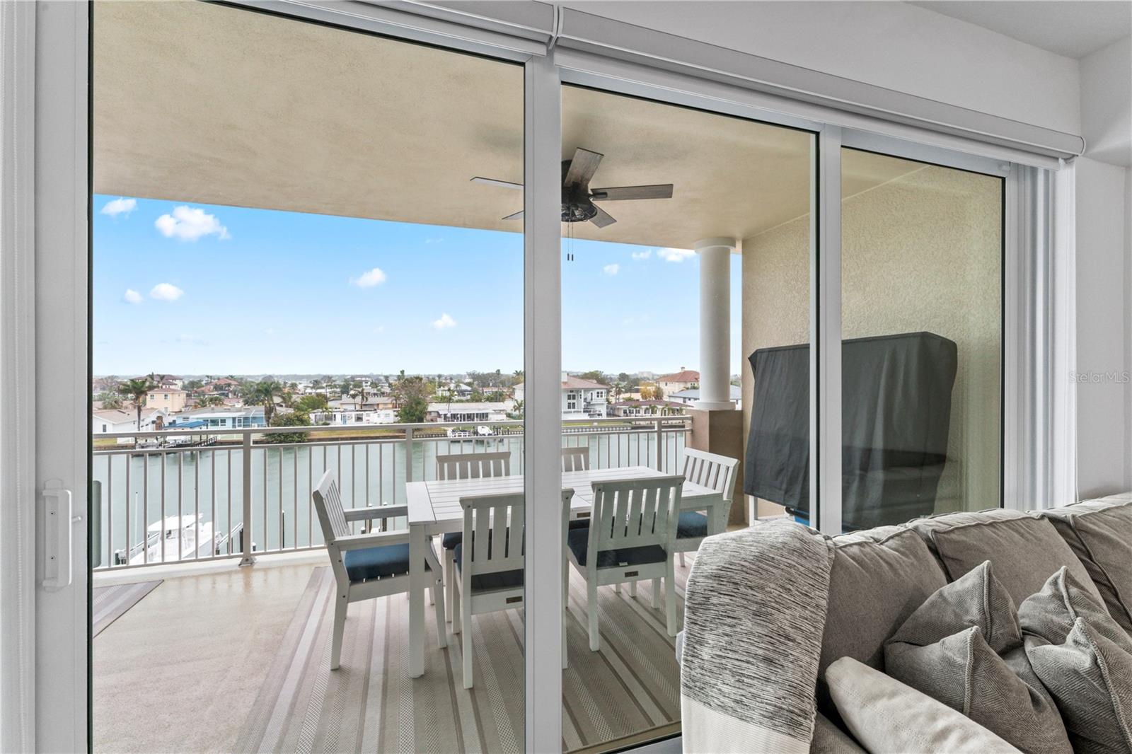 125 ISLAND WAY #402, CLEARWATER BEACH, FL, 33767