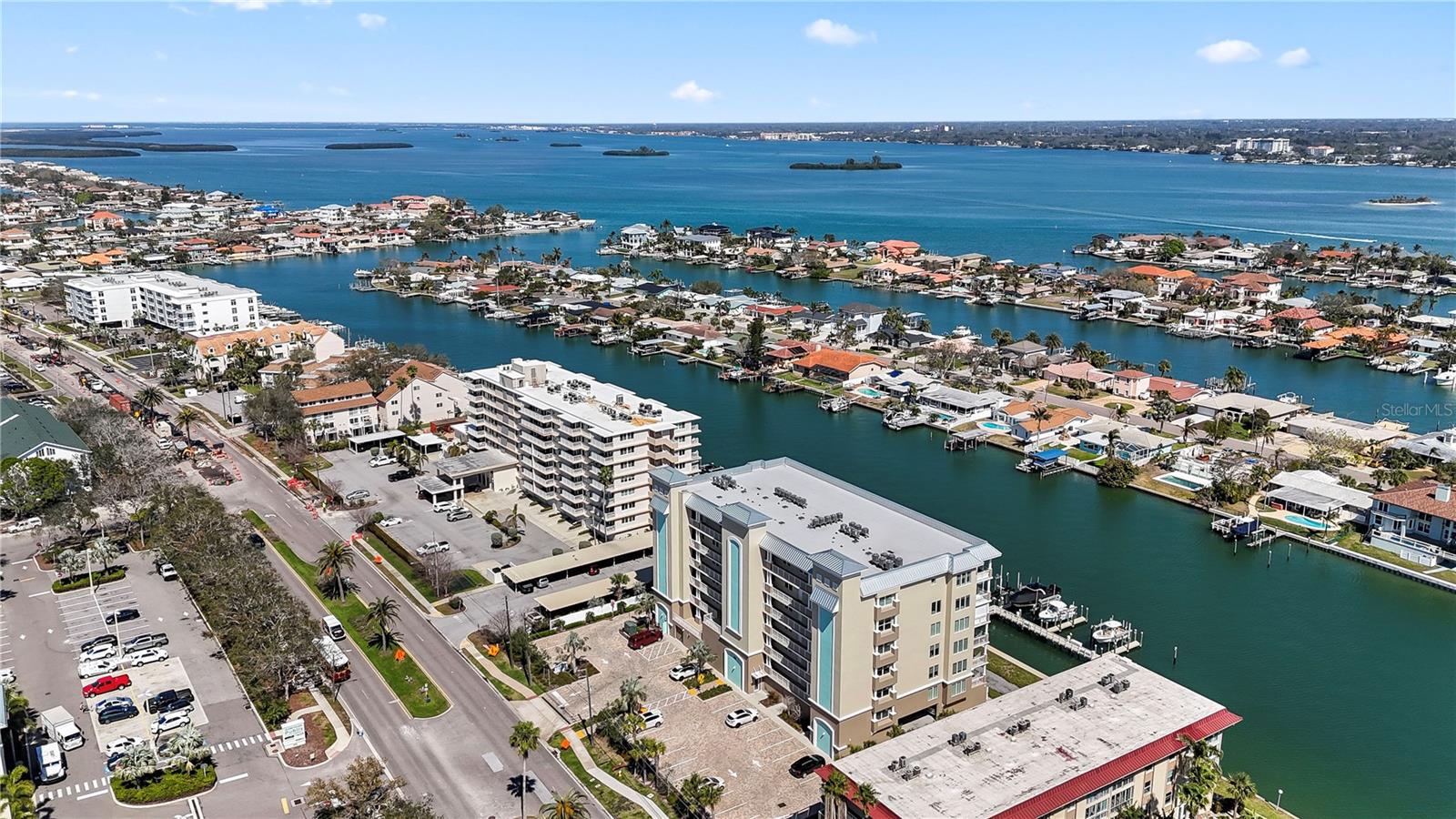125 ISLAND WAY #402, CLEARWATER BEACH, FL, 33767