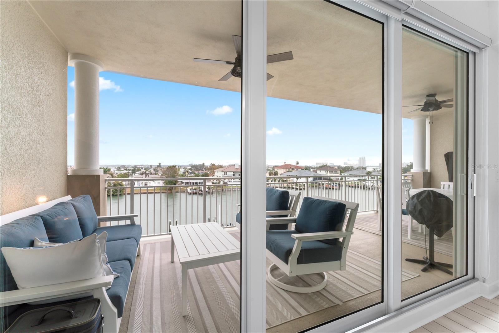 125 ISLAND WAY #402, CLEARWATER BEACH, FL, 33767