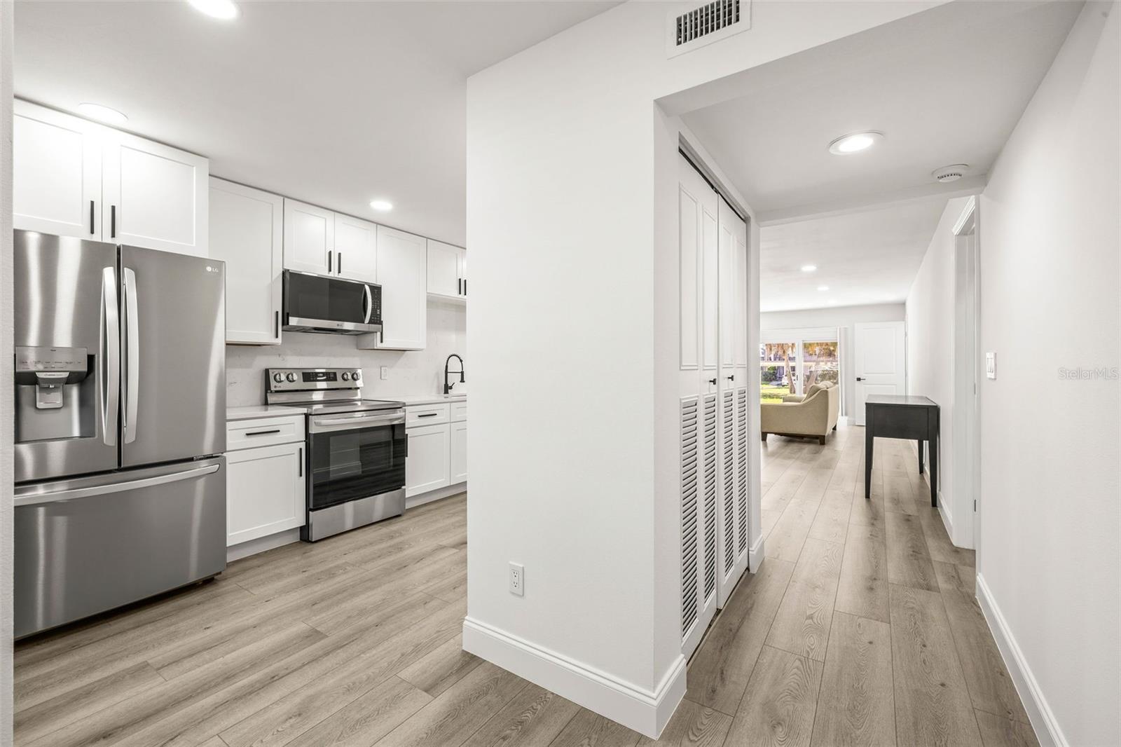 2101 CORDOVA GRN, SEMINOLE, FL, 33777